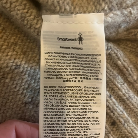 Men’s Smartwool sweater size small - Picture 6 of 6